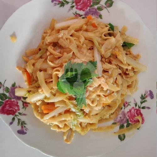 Bihun Goreng Biasa menu Restoran Sien Hieng (Perapatan), Cilacap Selatan