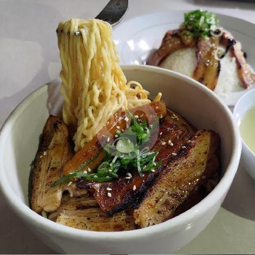 Ayam Camat 110gr menu Bakmi Ncek Legenda, Hibrida Raya