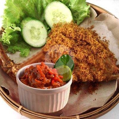 Kedai 41 Sukamenak: Nostalgia Kuliner yang Menghangatkan Hati