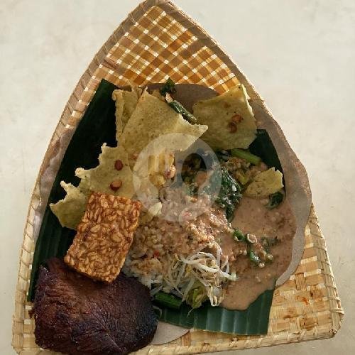 Ayam Bakar menu Warung Nasi Pecel Pincuk & Tepo Bu Is Asli Madiun, Tlogomas