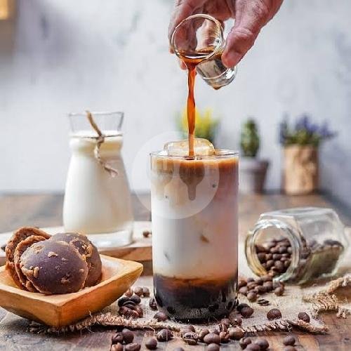 Review Clavicula Coffee & Idea: Tempat Nongkrong Cozy dengan Menu Lezat di Tegal