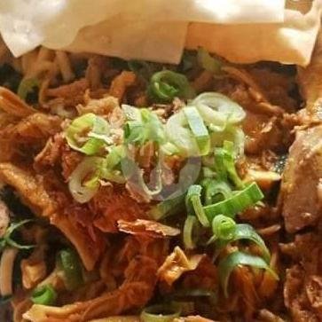 Mie Kocok dan Bakso Teh Pipit: Surga Kuliner di Nagrak Gunung Guruh, Sukabumi