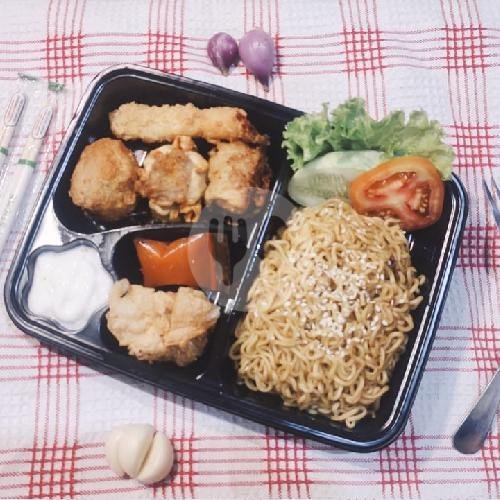 Roti Bakar Kacang + Kacang (1 Layer) + Gratis Aqua Gelas menu Mie Ayam Bangka Merry, Pasir Gunung Selatan
