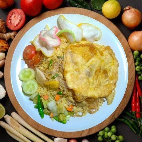 nasi goreng terimedan telur dadar menu Nasi Goreng Pojok Pak Gendut, Murai Permai
