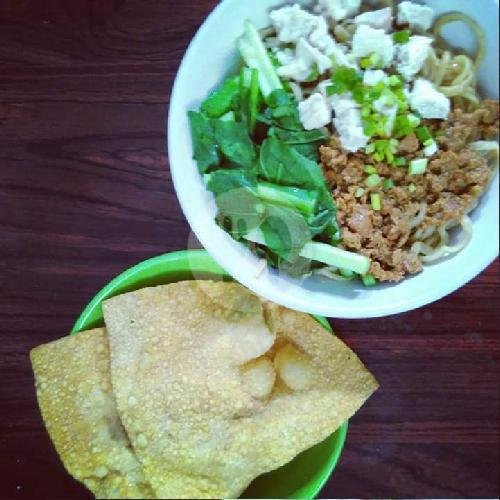 Bakmi Halus Ayam Swikiaw menu Bakmi Ksu, Garuda