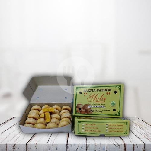 Bakpia Kering Strawberry Isi 20 menu Bakpia Pathok Yola, Ngampilan