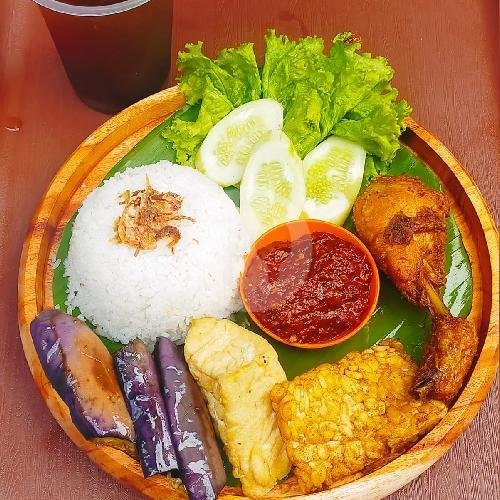 Paket Hemat (1) Ayam Penyet menu Pecel Lele Bang Toyib, Pauh