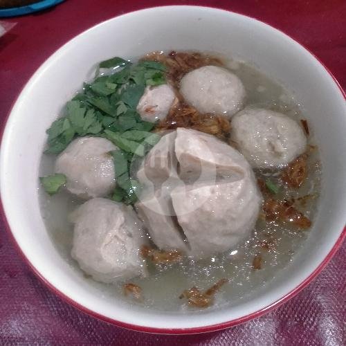 Bakso Pak Kumis Cawang Baru: Nostalgia Rasa yang Tak Terlupakan