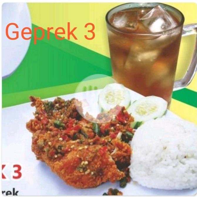 Review Menarik Rocket Chicken Sorowajan: Ayam Geprek yang Bikin Ketagihan di Yogyakarta