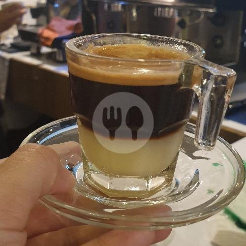 Affogato menu Kopi Cinlok, Dr Sukardjo