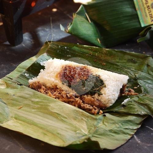 Nasi Bakar Ayam Bungkus Daun Pisang menu Nasi Krawu Ibu Hj. Suliha, Jl. Blauran Nomor 42