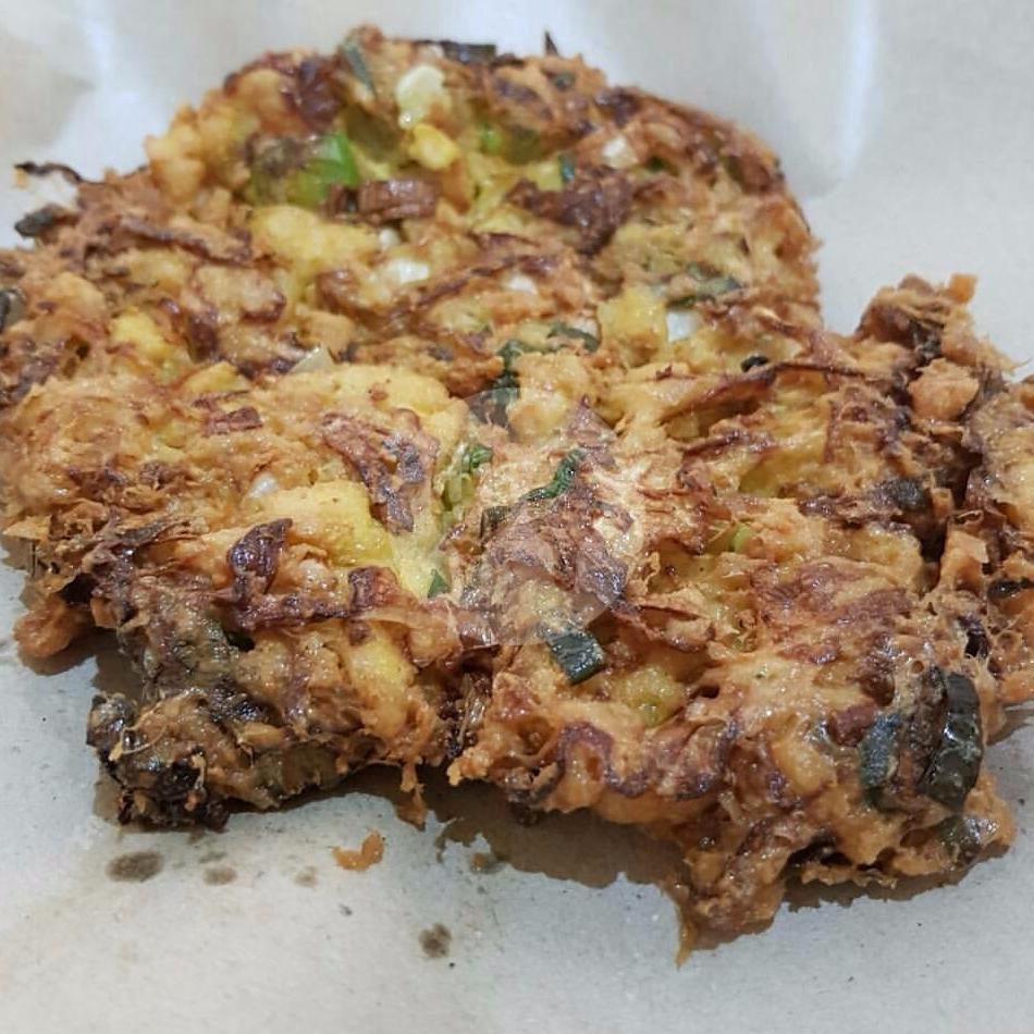 Review Ayam Gepuk Pa Gembus Cirebon: Pengalaman Makan yang Memuaskan dan Pedas!