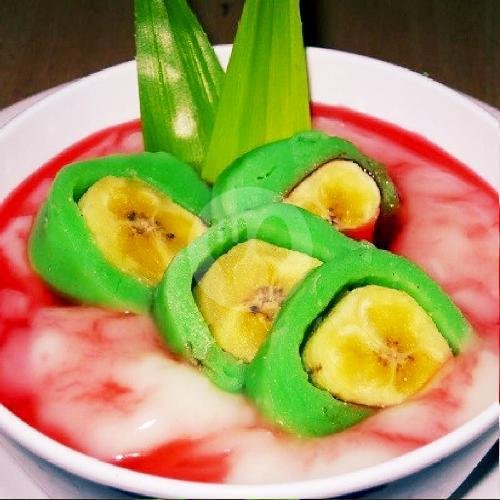 Kolak Pisang menu Pecel Lele Gg Awug 02, Cikambuy