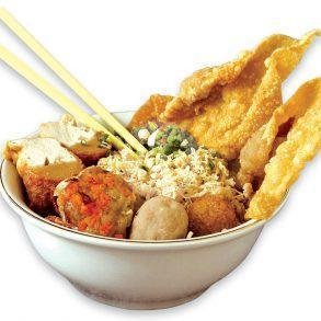 Mie/Bihun/Misua Ayam menu Istana Mie & Es, Grage City Mall