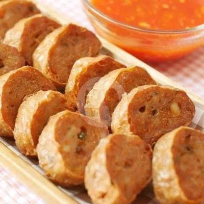Nasi Tim Oemah Jatinegara: Surga Kuliner yang Bikin Hati Senang!