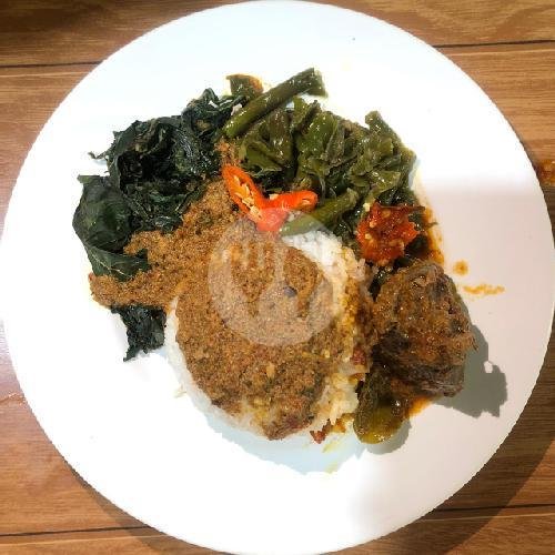 Review Lezat Rumah Makan Padang New Pojok Salero di Semarang Selatan