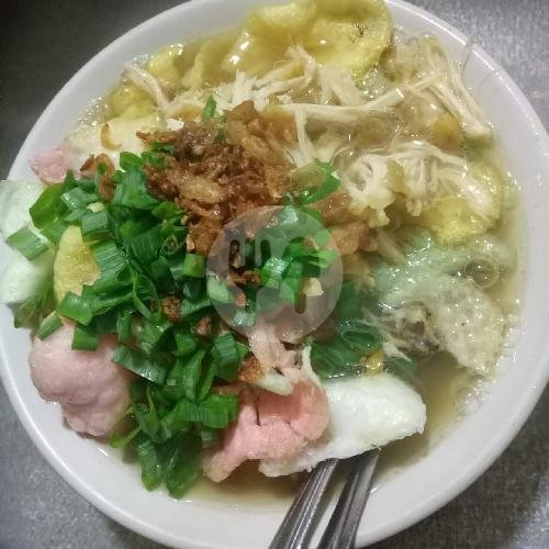 Soto Sokaraja Bu Amin: Surga Kuliner Kelezatan Soto dan Bakso di Cilacap