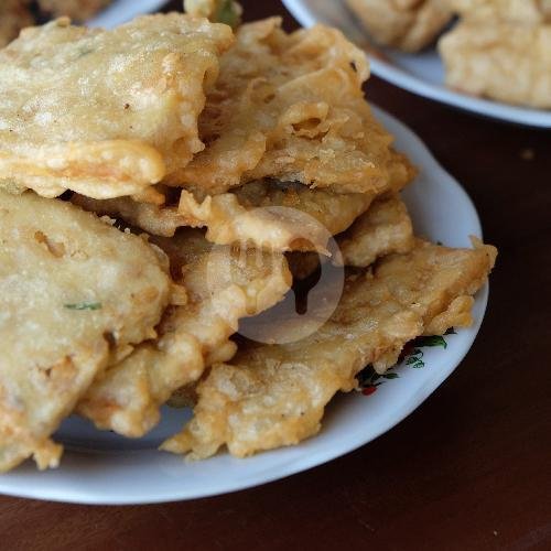 Sate Kikil menu Soto Segeer Hj Fatimah, Colomadu