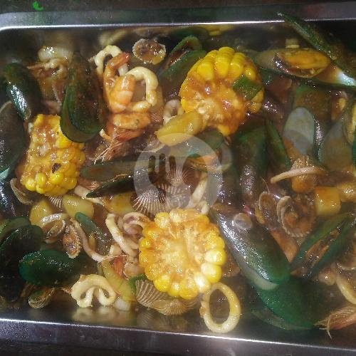 Pecel Lele menu Saudagar Seafood 88 Dpn SMP N 1 Lembang