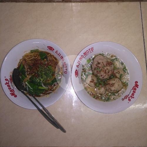 Mie Ayam Bakso Cincang menu Bakso Mas Ari Selera Anda, Dipatiukur
