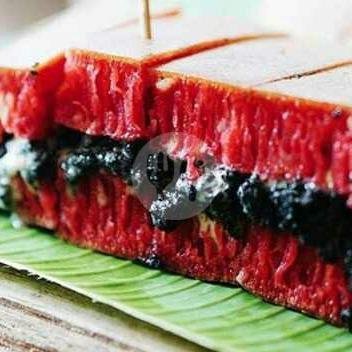 Martabak Manis Keju Coklat Red Velvet menu Martabak Cinta Rasa, Imogiri
