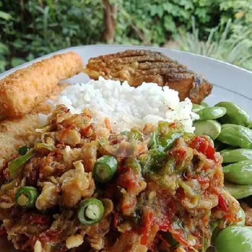 Nasi Gobyos Ayam Kremes menu Nasi Goreng Mbak Ayu, Purbajaya No 7
