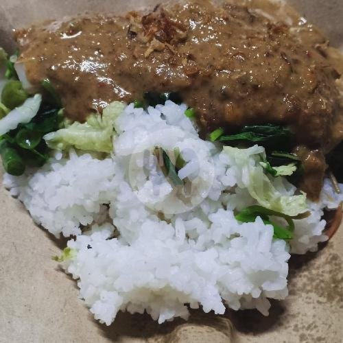 Lotek Telur Rebus/Goreng menu Lotek Lestari, Pondok