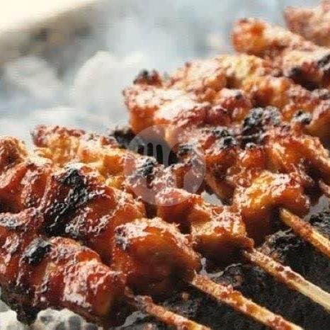 Tongseng menu Sate Kambing Bu Hj Bejo Lojiwetan