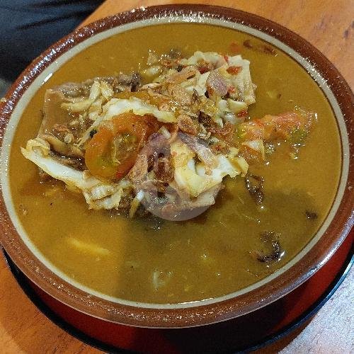 Tengkleng Masak Iga menu Jagonya Sapi Mb Darsini, Gondangrejo