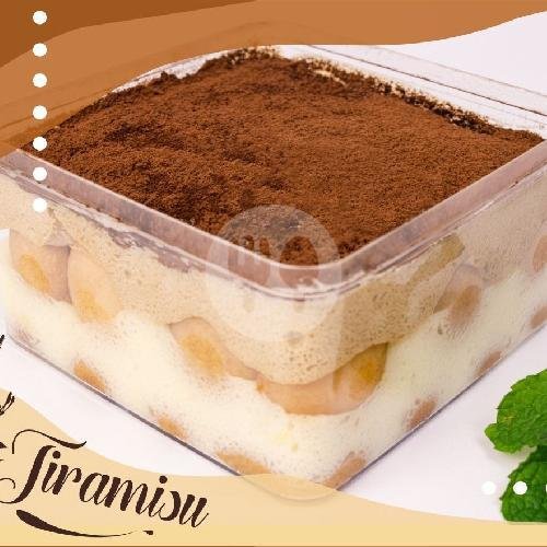 Combo Kue Dessert Box Oreo Dan Triple Choco Coklat menu Fuyuku dessert Box