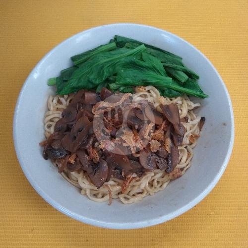 Mie Ayam Jakarta 18: Surga Kuliner Mie Ayam di Yogyakarta