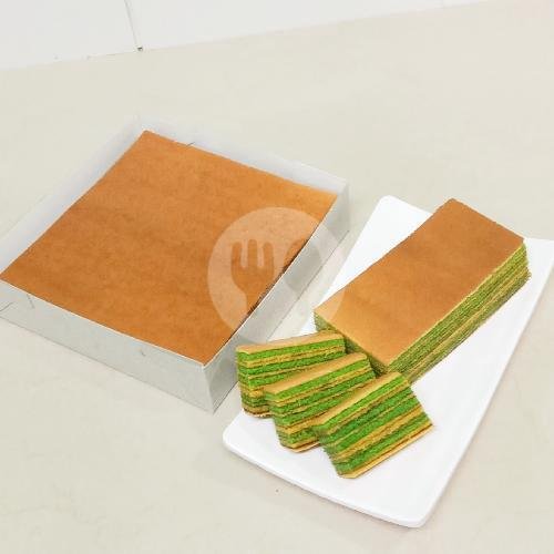 Lapis Legit Pandan menu Sari Rasa Lapis Legit, Wonokromo