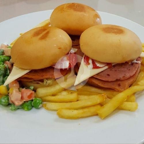 Mini Triplet Burger menu Pizza perfetto, Pasuruan, Pasuruan