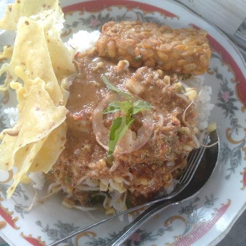 Tempe Goreng menu Warung Pak Sirat, Batu