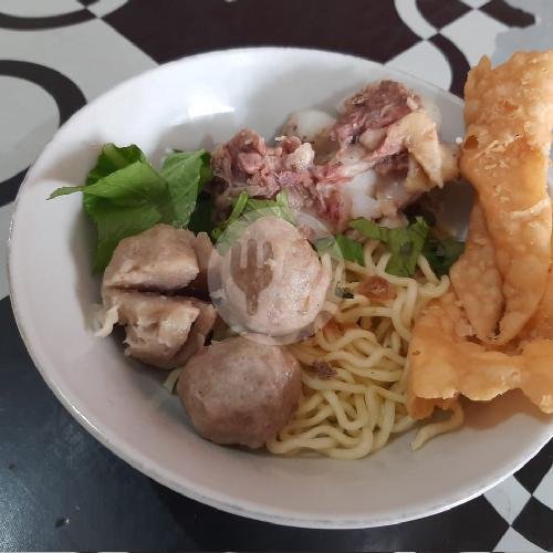 Bakso Urat menu Bakso dan Sop Iga Sapi Lestari, Ngampilan
