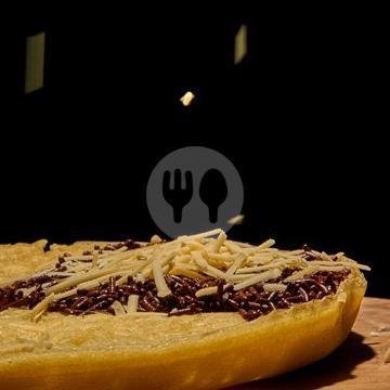 Terang Bulan Komplit menu Martabak Internasional, Hos Cokroaminoto