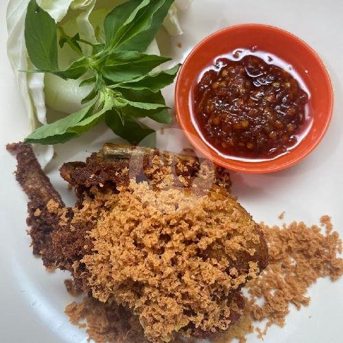 Bubur Ayam Suwir menu Dapur Mamio, Simpang Darmo Permai Utara