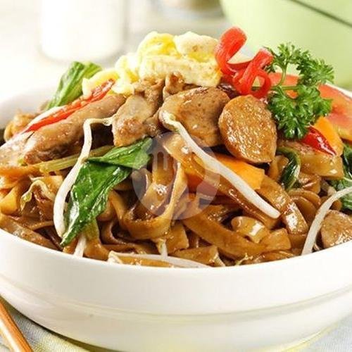 2 Nasi Goreng Spesial menu Nasi Goreng Zinnira 3, Padasuka