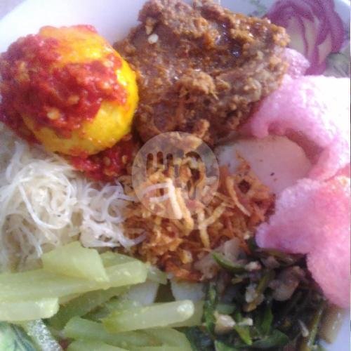 Nasi Gurih + Telur + Dendeng menu Lontong Medan Ma' Gopi, Pulo Sirih Barat