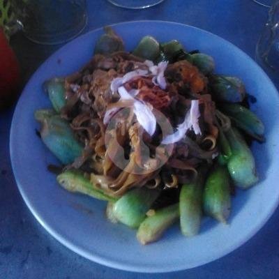 Kwetiuw Goreng/ Kuah menu Warung Verosincky, S Parman