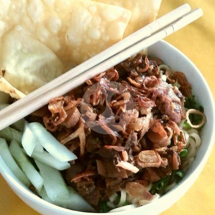 Mie Pangsit Bakso menu Mie Pangsit Kaliurang, Lowokwaru