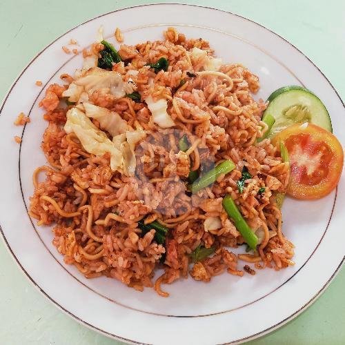 Nasi Goreng Mandarin menu Bakmi Miroso, Kusumanegara