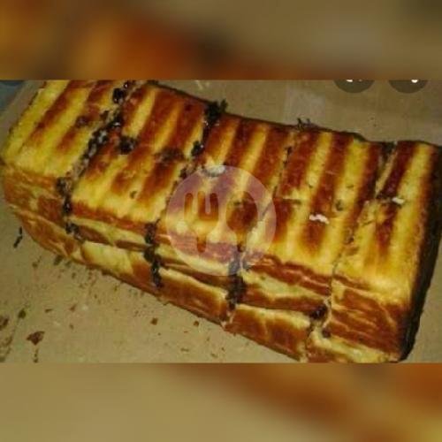 Coklat + Kacang + Keju menu Roti Bakar Amira, Cibeureum