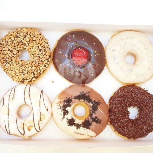1/2 Lusin Donut Signature menu Rumah Donat Bandung, Panjunan