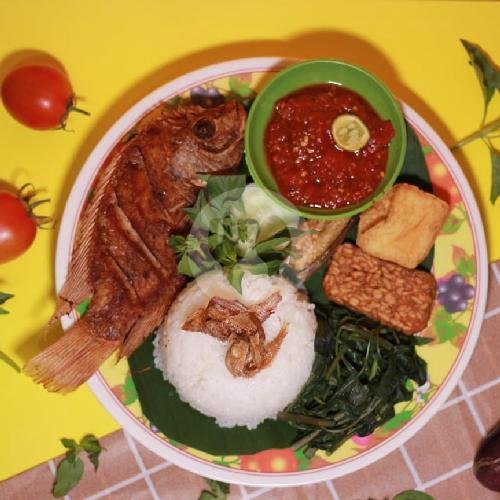 Nasi Tempong Bakso menu Rujak Cingur Pasar Gede, Kusumoyudan, Pringgading