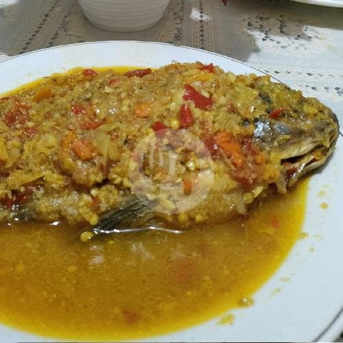 paket sup ikan laut menu Paon Pak Yan, Blimbing