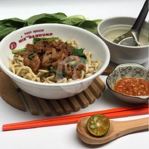 bihun ayam menu Bakmi Bandung, Tanjung Duren