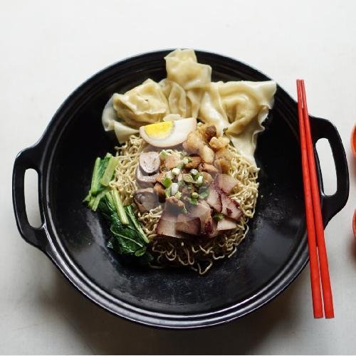 Mie Bakso Sapi (3) menu Bakmi Ahua
