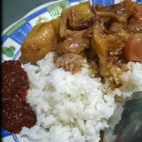 Nasi Gudeg + Telur Bulet menu Warung Makan Soto Solo, Gajah Raya
