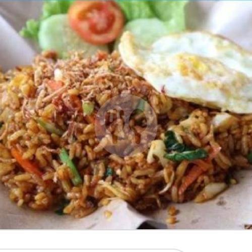 Nasi Goreng + Telur Ceplok / Dadar menu Bakmi Jawa 